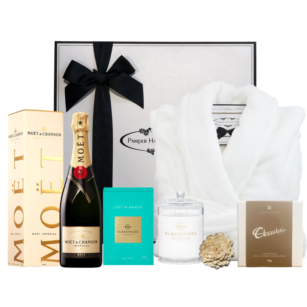 Mini Moët & Chocolate Pamper Hamper