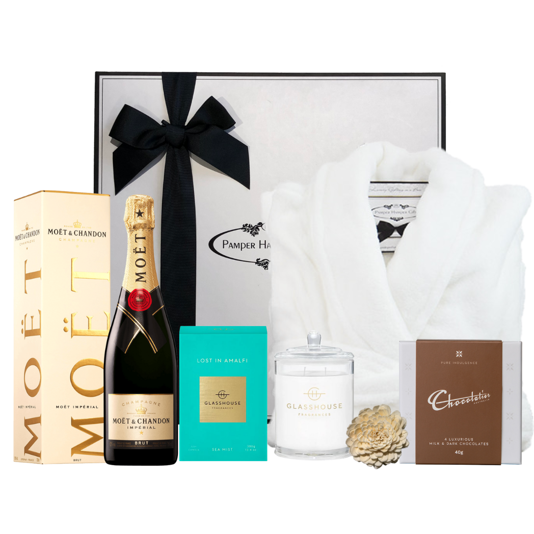 Mini Moet & Chocolate Pamper Hamper